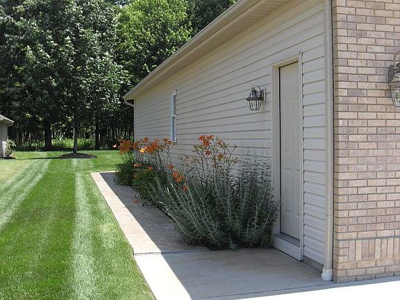 4th image of 11303 Woodrun Dr