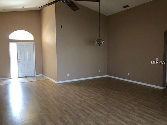 3rd image of 1901 Wood Brook St