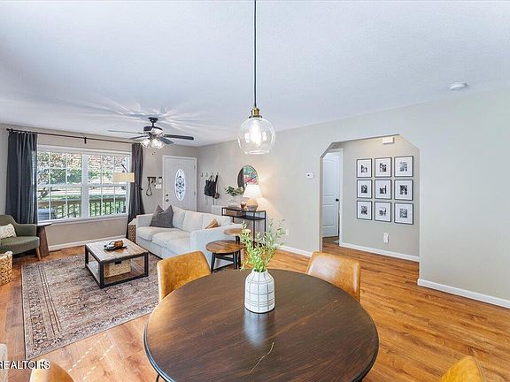 4th image of 2510 Bernhurst Dr