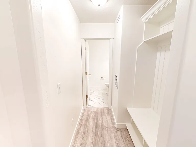 1205 S 750 W — Photo 8