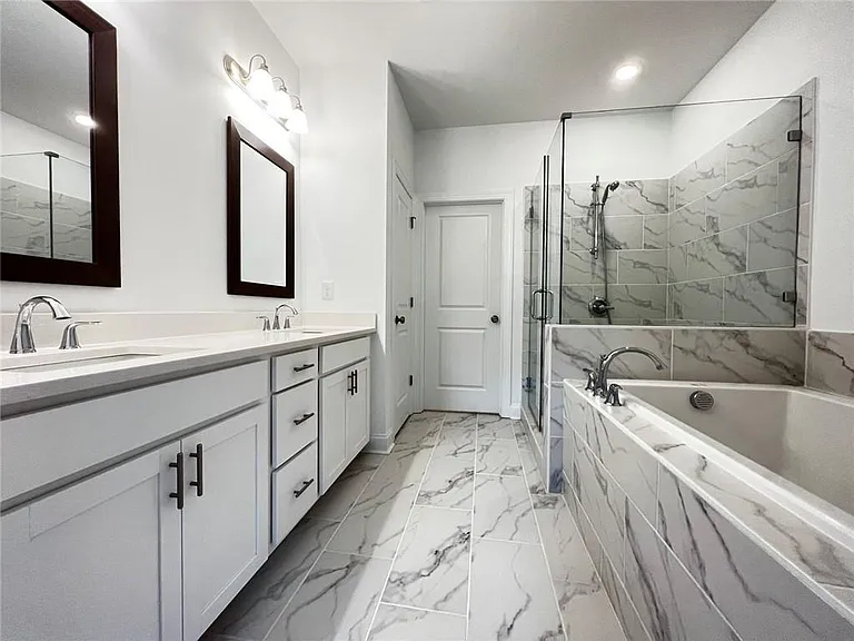 235 Sims Park Pl — Photo 17