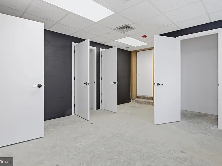 100 W Front St #2A — Photo 24