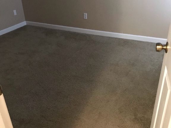 5th image of 5431 NW 33rd Pl