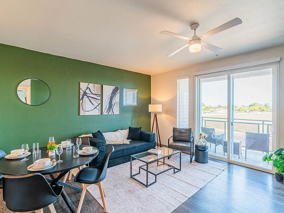 9456 W Georgia Ave #3-ID1374243P