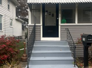 733 Custer St, Monroe, MI 48161