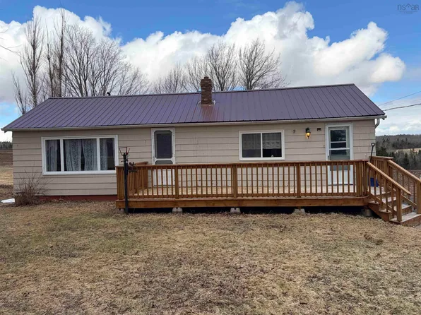 1109 Highway 236, South Maitland, NS B0N 2H0