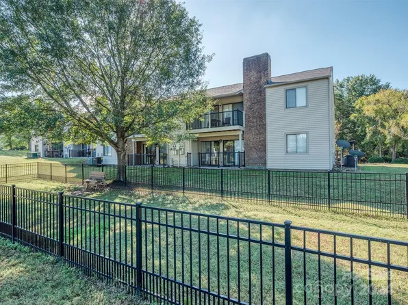 11014 Cedar View Rd, Charlotte, NC 28226