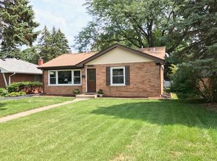 611 S Villa Ave, Villa Park, IL