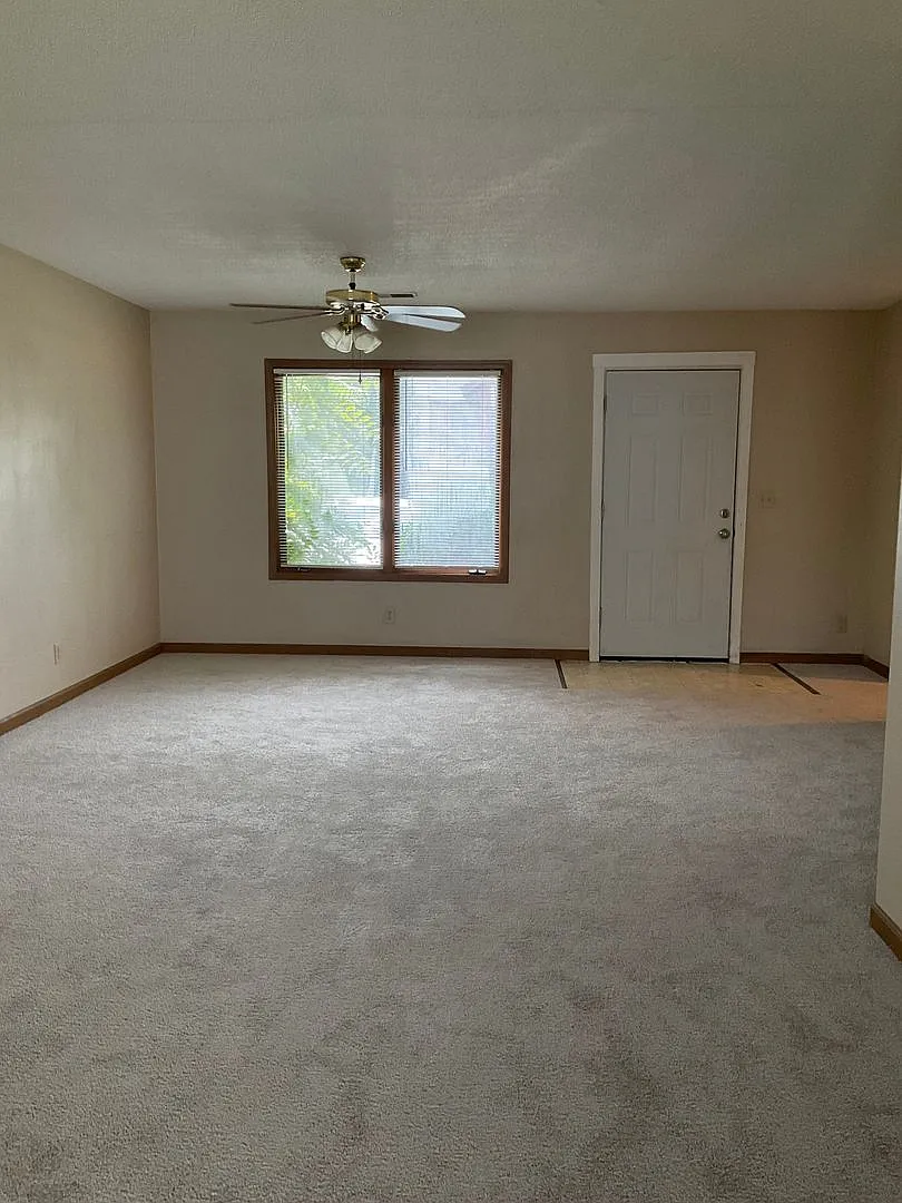 401 S 13th Street — Photo 2