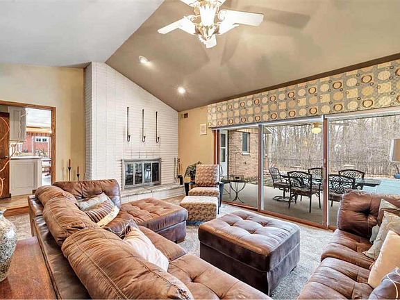 5th image of 2485 San Lorenz Dr