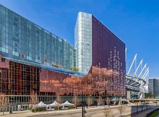 33 Smithe St #1901, Vancouver, BC V6B0B5