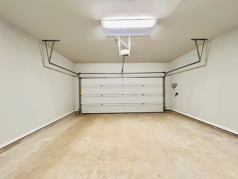 1156 Capra Ln — Photo 30