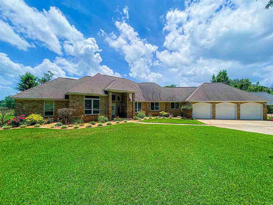 1st image of 6423 Edgehill Cir