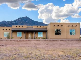 10136 S Wilderness Rd, Hereford, AZ 85615
