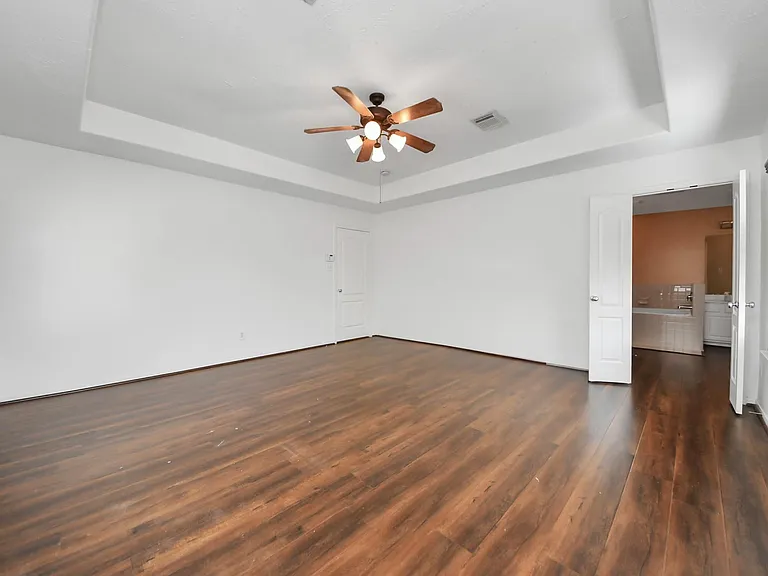 5922 Hollister Cole — Photo 33