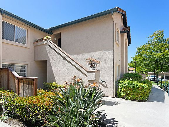 2nd image of 11259 Avenida De Los Lobos Unit E