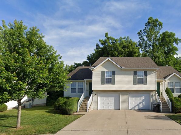 5808-5810 NE 42nd St #5933