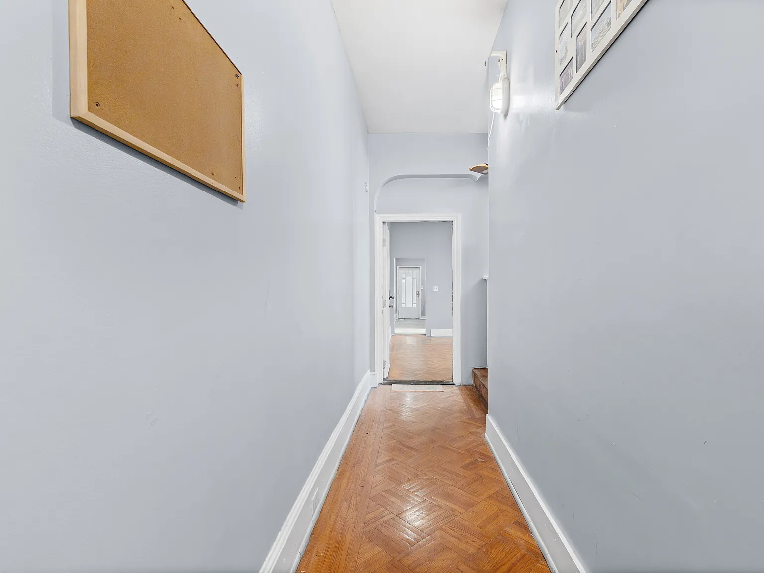 1 bed, 891 sqft, $1,500 — Photo 3