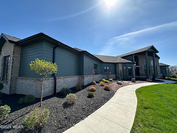 3rd image of 2811 Oak Hill Ct