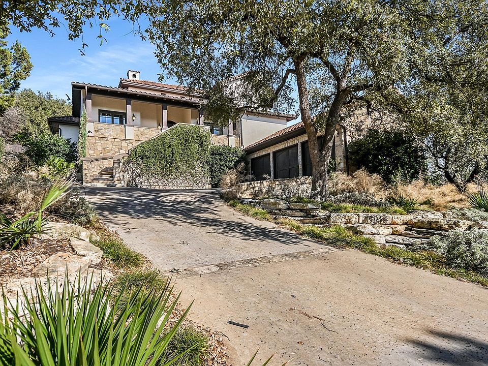 1st image of 624 Logans Ln