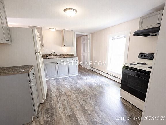 4th image of 12 Spring St APT 2