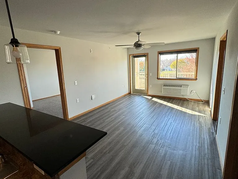 Fairhaven Court Apartments — Photo 23