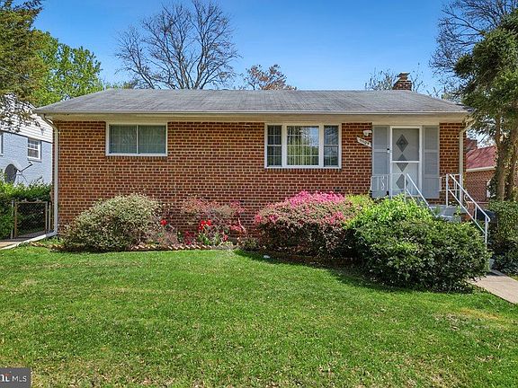 3rd image of 11109 Bucknell Dr