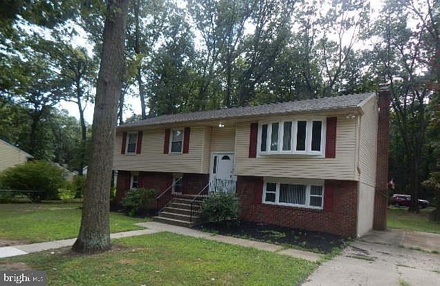 1st image of 163 Peach St