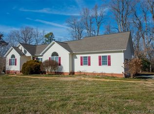 161 Parrotts Cove Rd, Water View, VA 23180