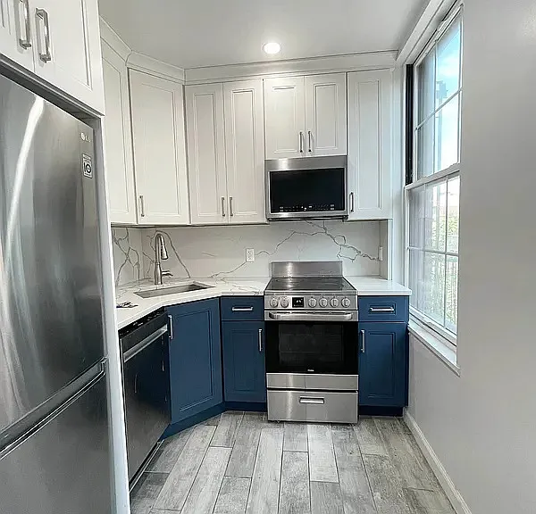 121 Norfolk St #2 — Photo 4