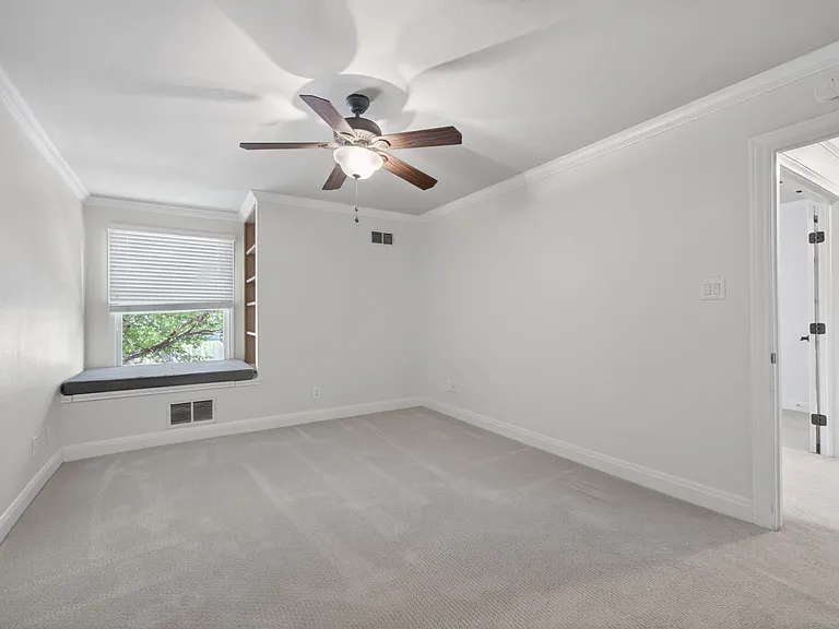 2500 Steck Ave #39 — Photo 15