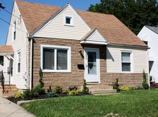 2476 9th St, Cuyahoga Falls, OH 44221