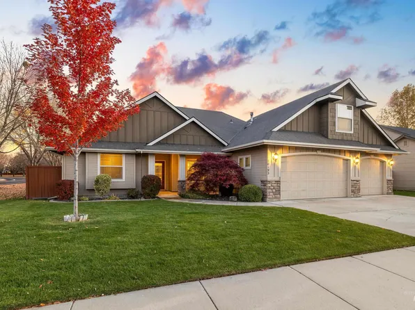 10193 W Capella Dr, Star, ID 83669