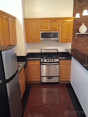 Rented by Oxford Property Group | media 62