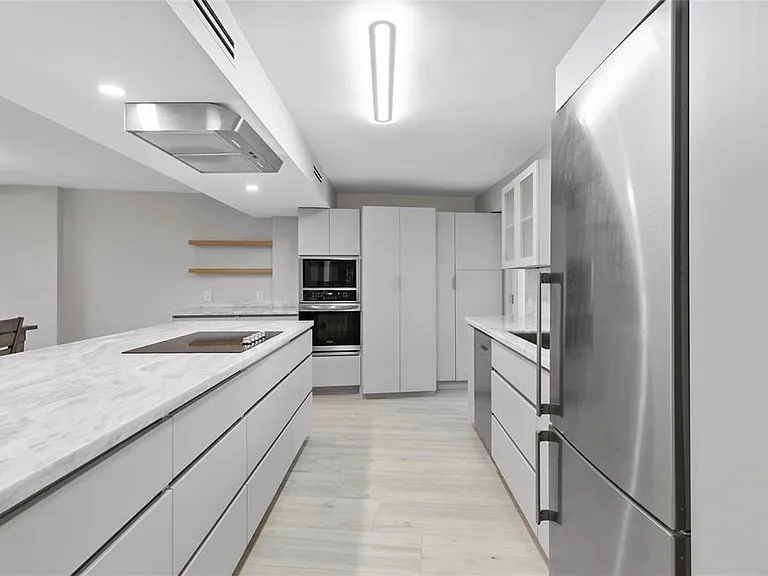 4100 Galt Ocean Dr #1004 — Photo 11
