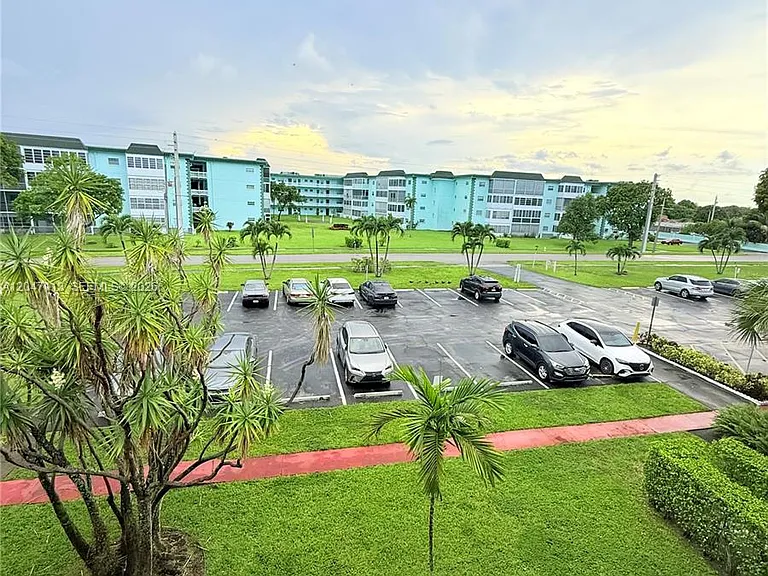 4140 NW 44th Ave #305 — Photo 22