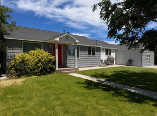 22 W 300 N, Blanding, UT 84511