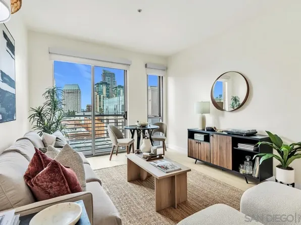 445 Island Ave Unit 714, San Diego, CA 92101