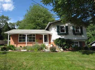 3618 Heritage Ln, Fairfax, VA 22030