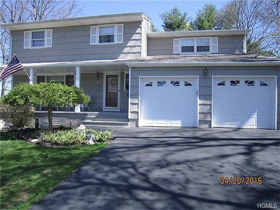 2nd image of 20 Claremont Ln