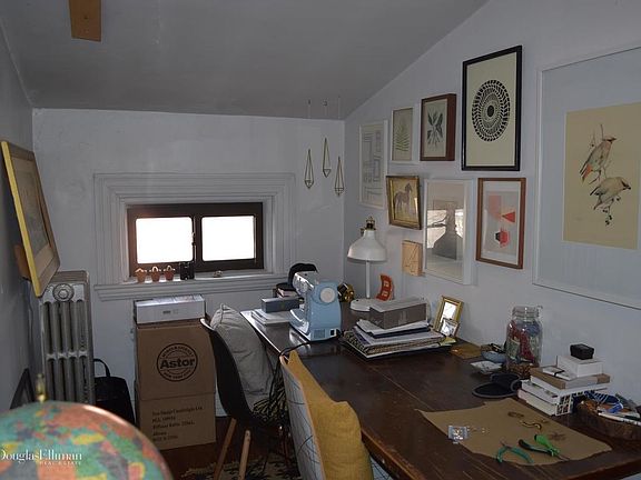 4th image of 750 Union St APT 3
