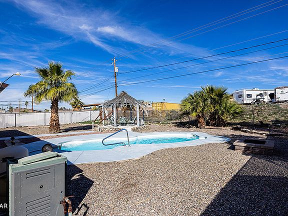 5th image of 870 Acoma Blvd S