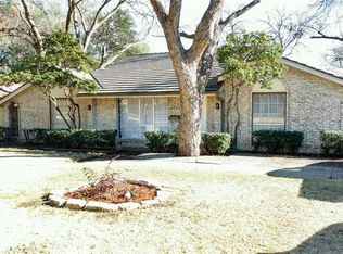 3837 Delmas Dr, Benbrook, TX 76116