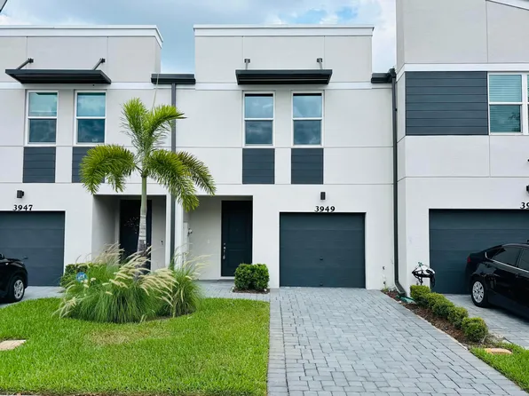 3949 SE Mentmore Lane, Stuart, FL 34997