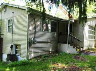 27 Brayton Rd, Carmel, NY 10512