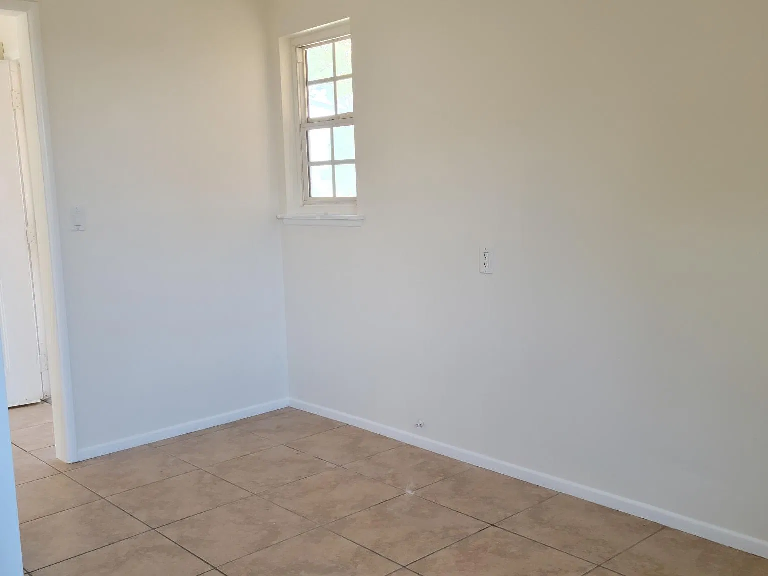 8229 Guava Ave — Photo 4