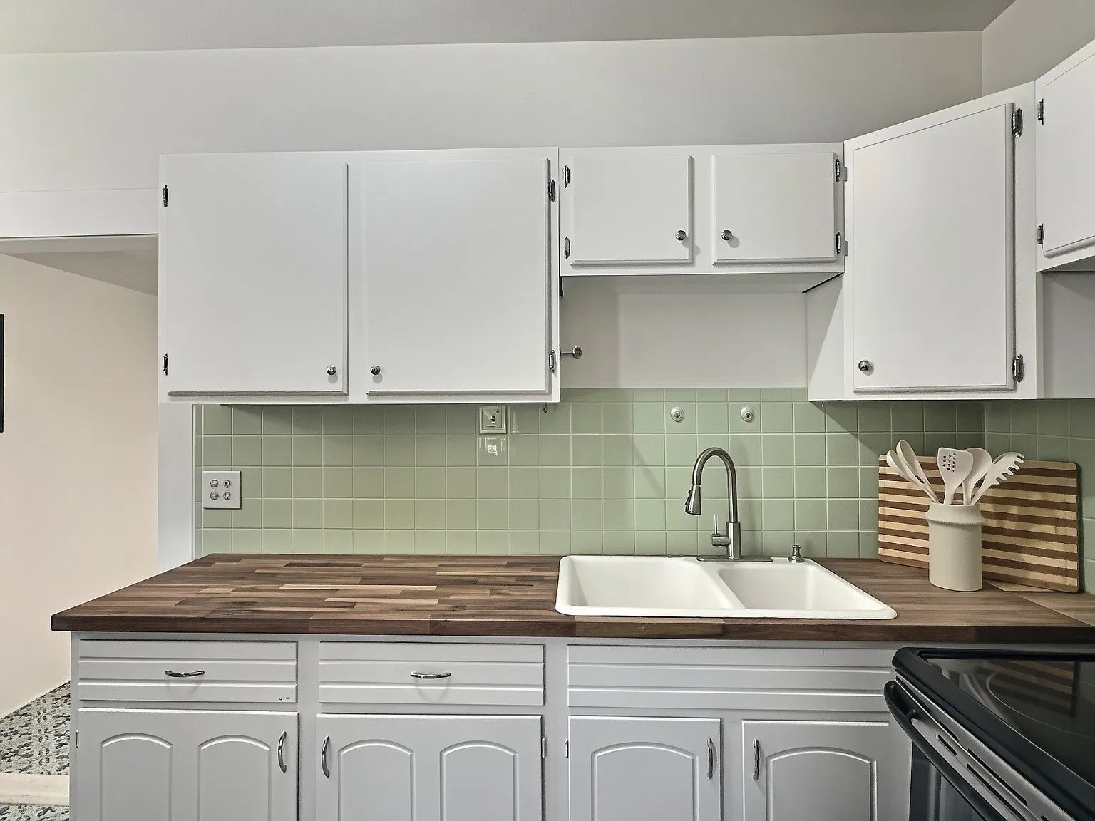 2 bed, 1066 sqft, $1,200 — Photo 3