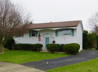 909 Roosevelt Ct, Newark, OH 43055