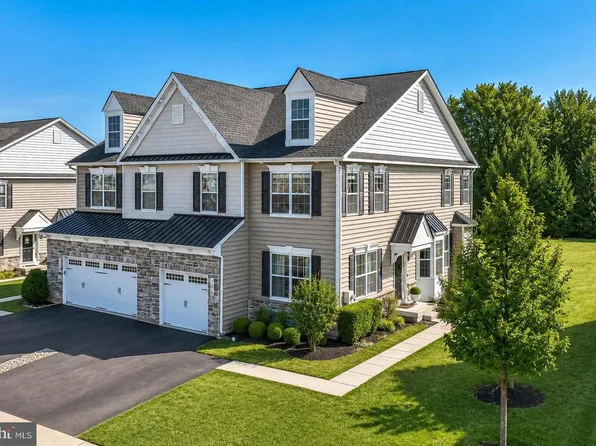 356 W Boulder Dr, Chalfont, PA 18914