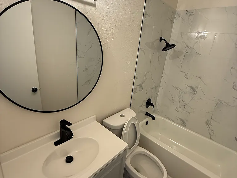 9906 Brooks Ln — Photo 6